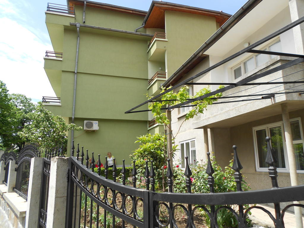 Nelly Guest House Sozopol Eksteriør billede